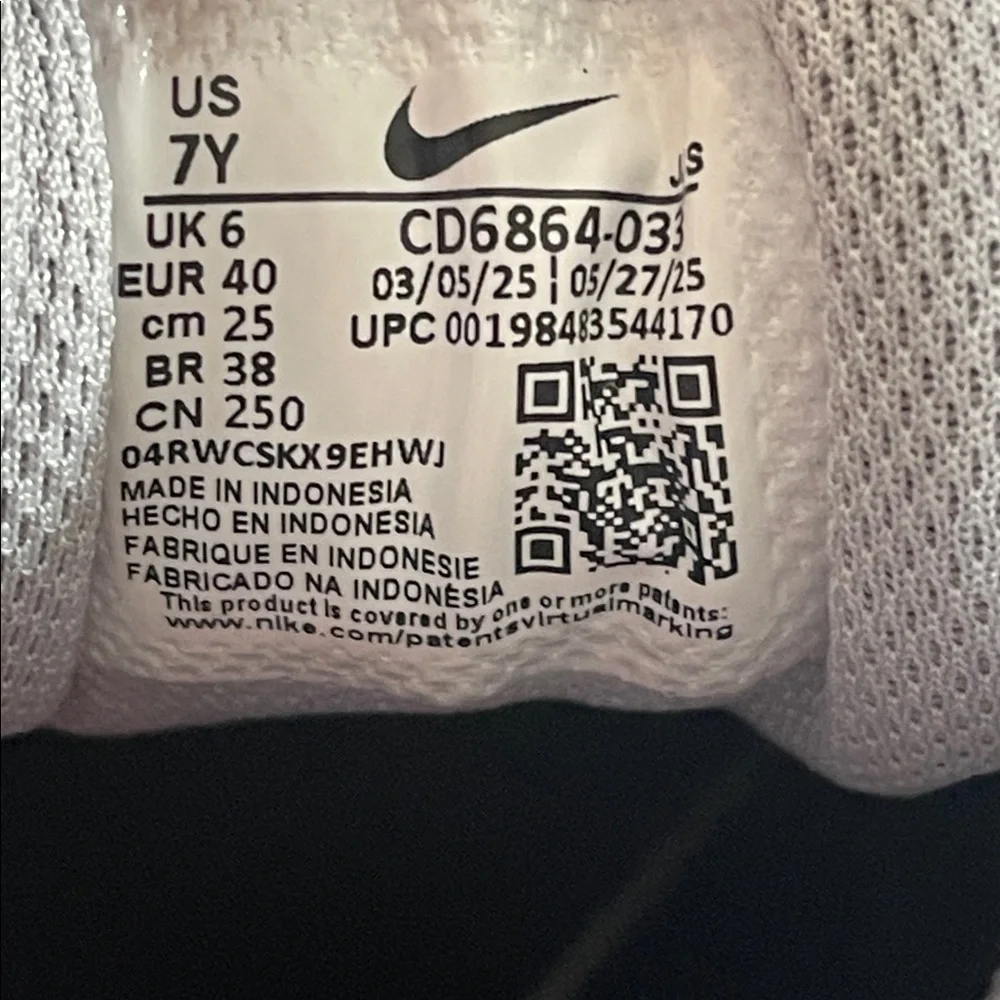 Nike Air Max 90 LTR Sneakers Youth Size 7Y NEW Unisex - Picture 13 of 16